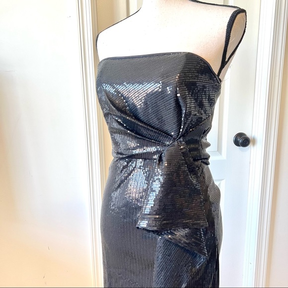 LULU’S Strapless Sequin Gown With Ruffled Waist—SZ. Small - Picture 3 of 15